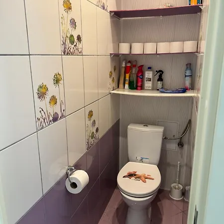 Bright & Spacious Family Apartment Апартаменты Нарва